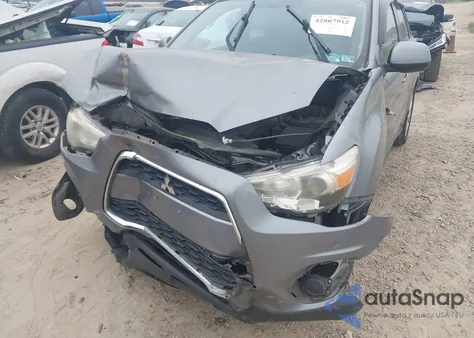 2013 Mitsubishi Outlander Sport Es z USA, uszkodzony, nr VIN 4A4AP3AU1DE015966